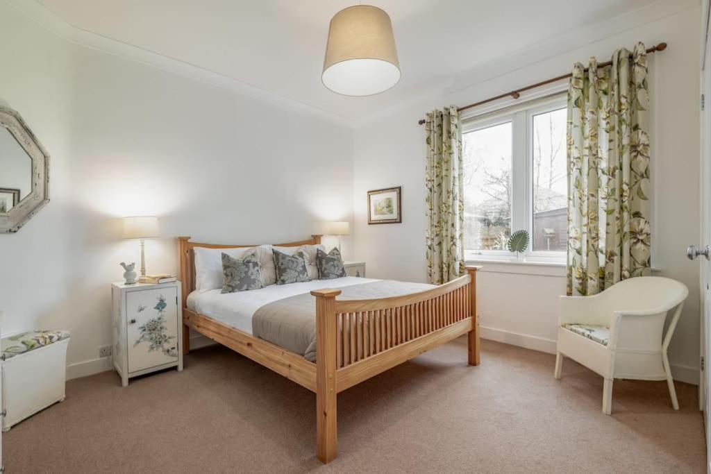 Heather Cottage, 2 Bedroom In Comrie Eksteriør billede
