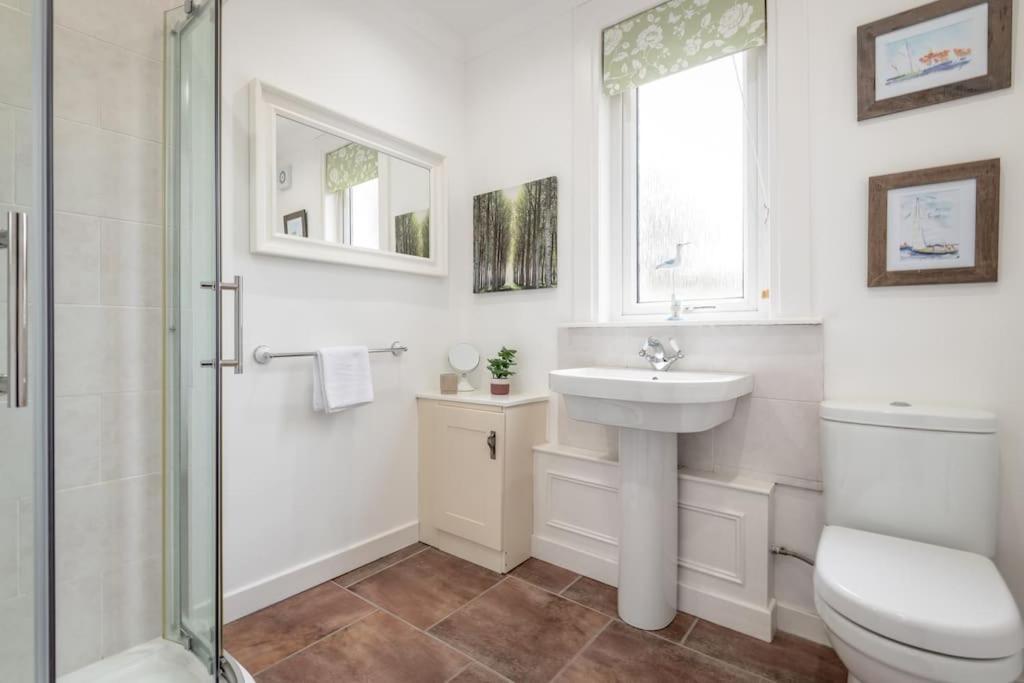 Heather Cottage, 2 Bedroom In Comrie Eksteriør billede