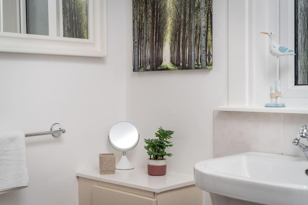 Heather Cottage, 2 Bedroom In Comrie Eksteriør billede