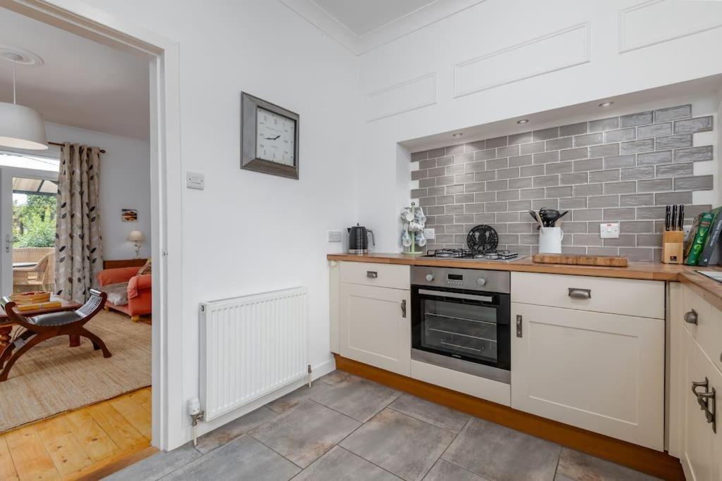 Heather Cottage, 2 Bedroom In Comrie Eksteriør billede